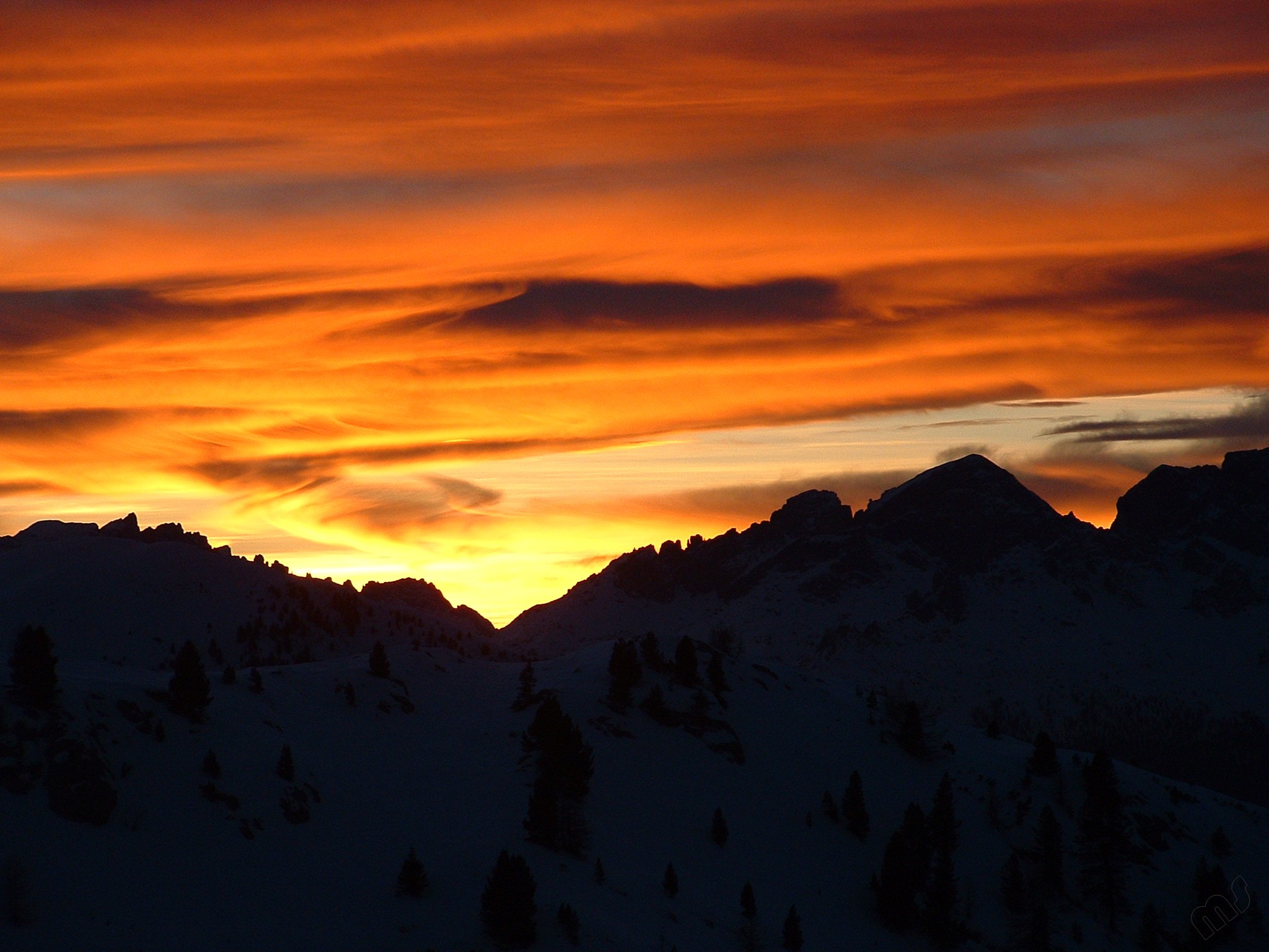 Sonnenuntergang in den Bergen